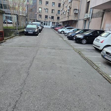 Apartman Zagreb Cca 42M2 With Free Parking Luaran gambar